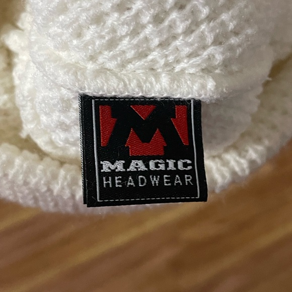 Vail Women's Cream Knit Hat - Picture 4 of 4